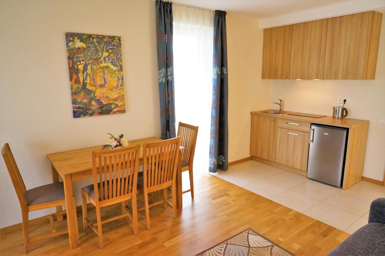 Smelio Vila Apartments パランガ エクステリア 写真